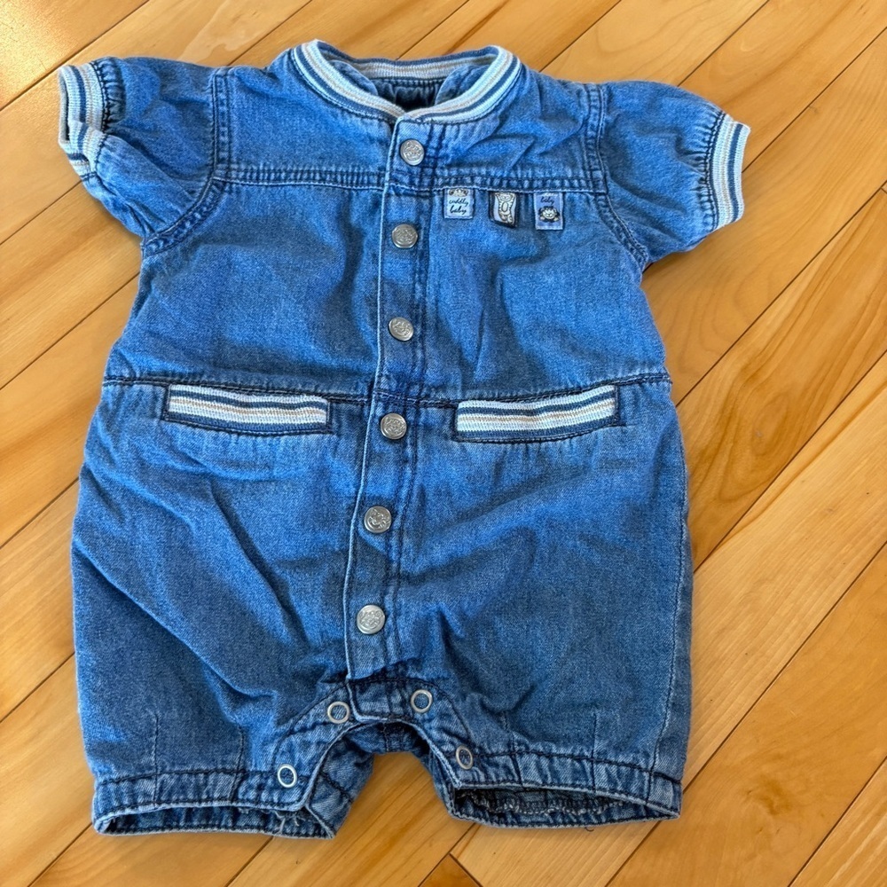 H&M Baby Boy One Piece Vintage Denim 90s buttons size 56 = newborn